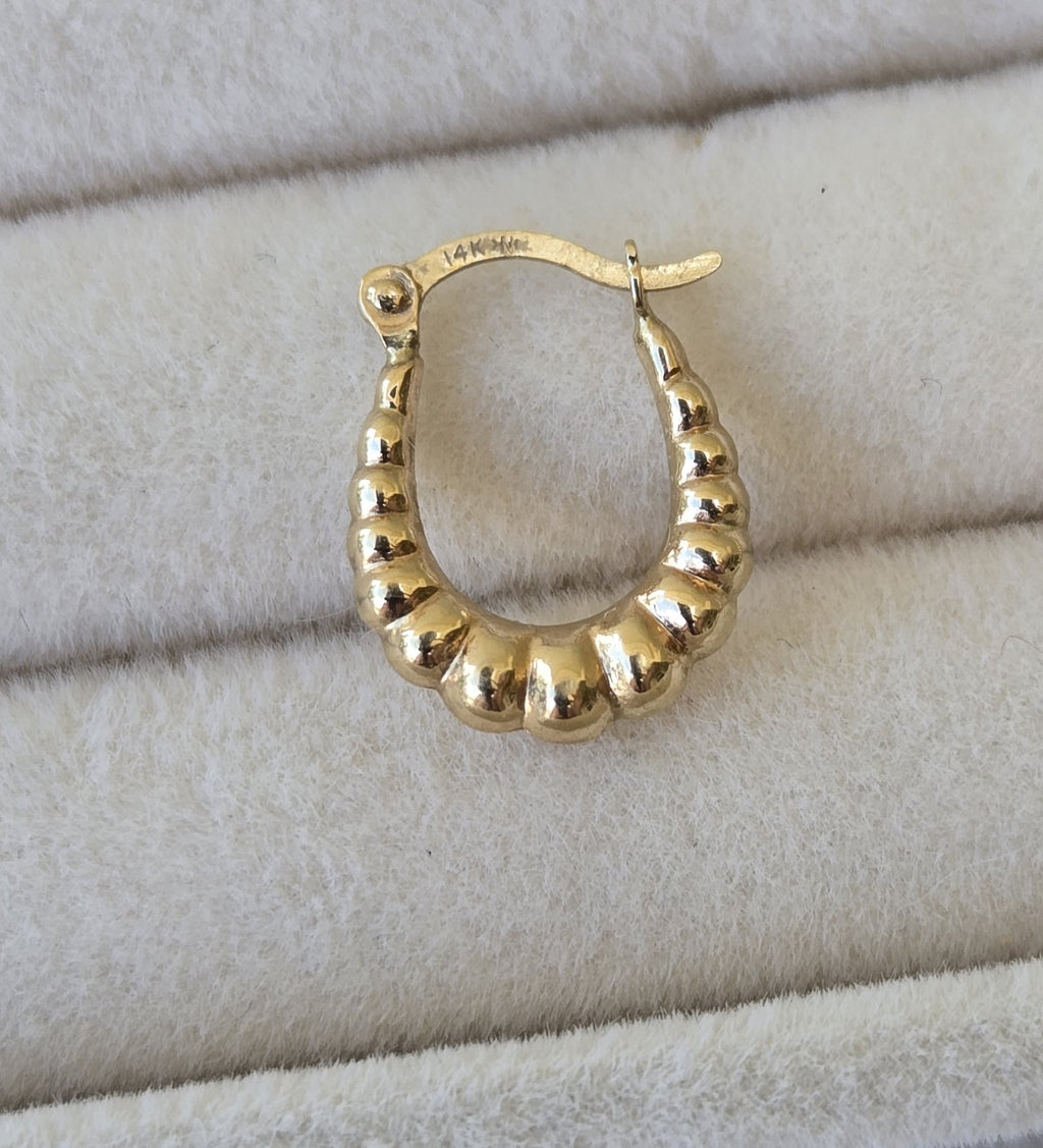 Vintage 14K Gold Textured Shrimp Hoop Earrings | Estate Gold Huggie Hoops