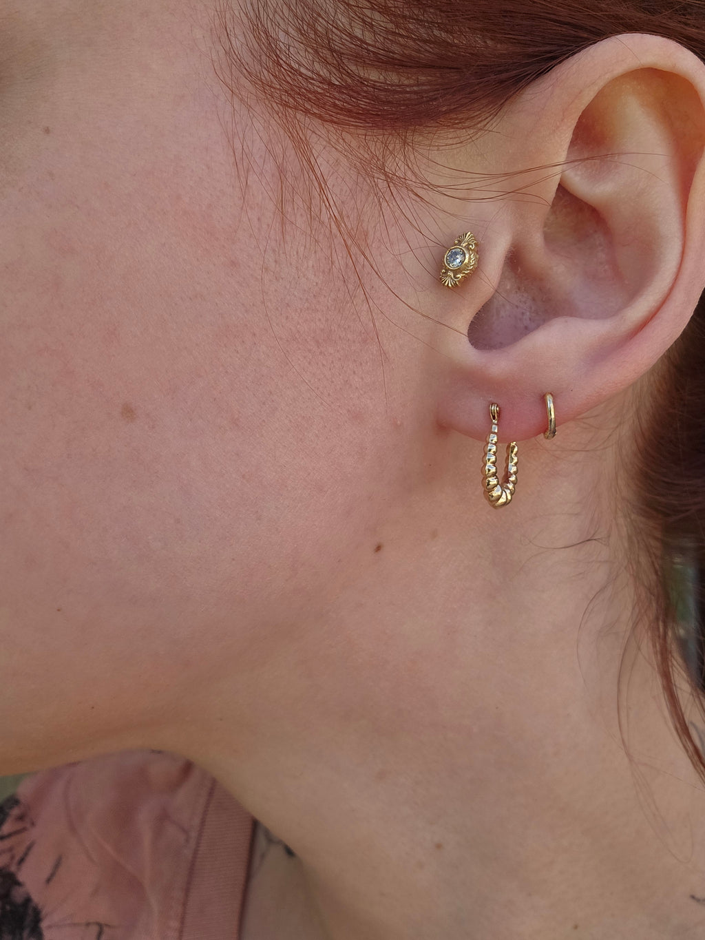 Vintage 14K Gold Textured Shrimp Hoop Earrings | Estate Gold Huggie Hoops